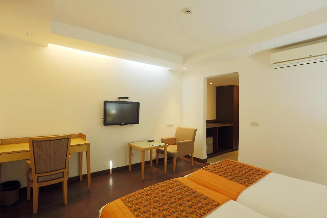 Hotel Arch Plaza - Near Yashobhoomi Convention Centre Dwarka Yeni Delhi