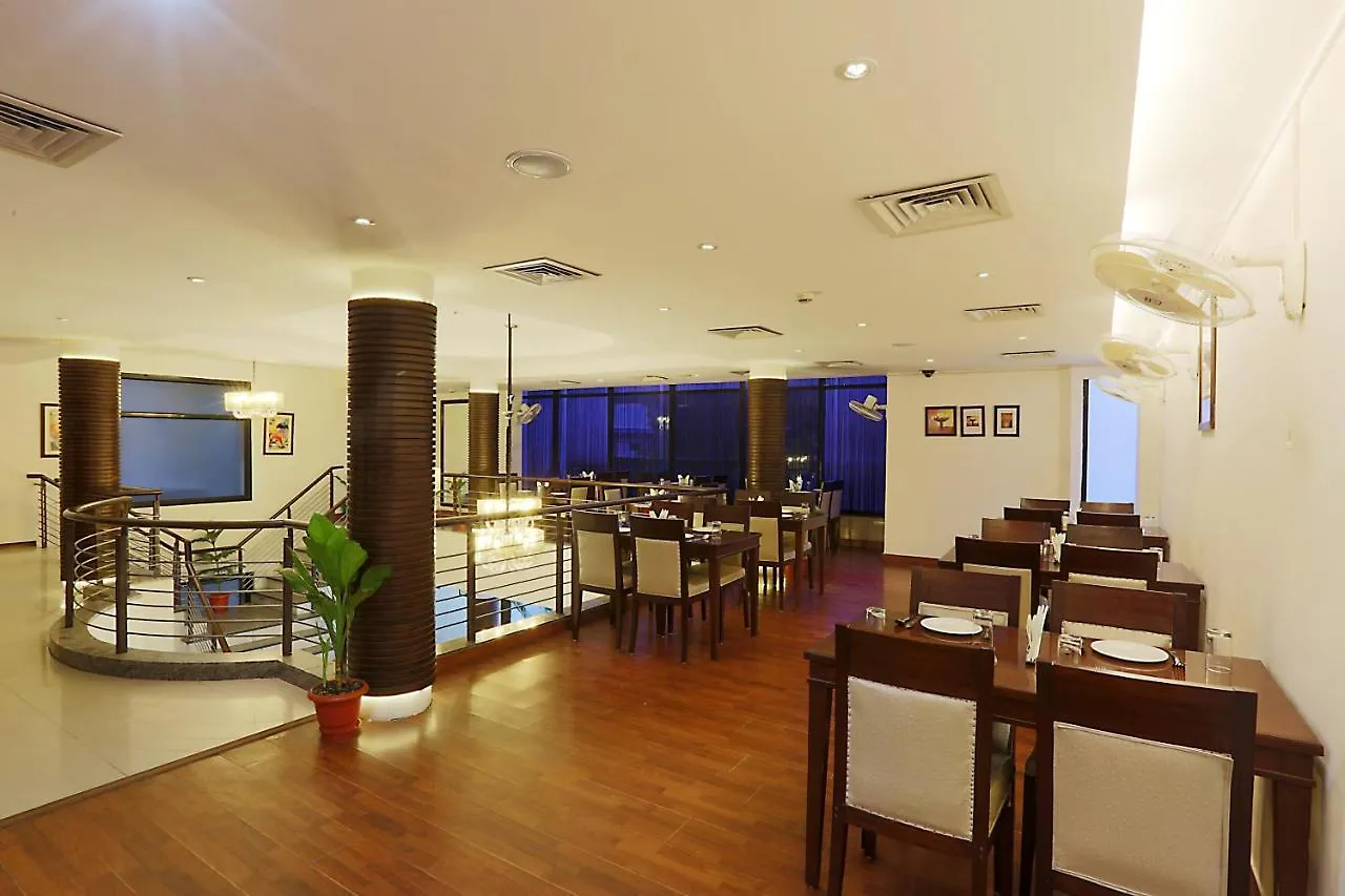 Hotel Arch Plaza - Near Yashobhoomi Convention Centre Dwarka Yeni Delhi 4*,  Hindistan