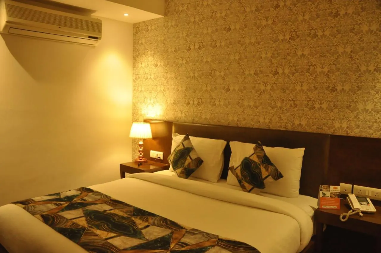 Hotel Arch Plaza - Near Yashobhoomi Convention Centre Dwarka Yeni Delhi 4*,